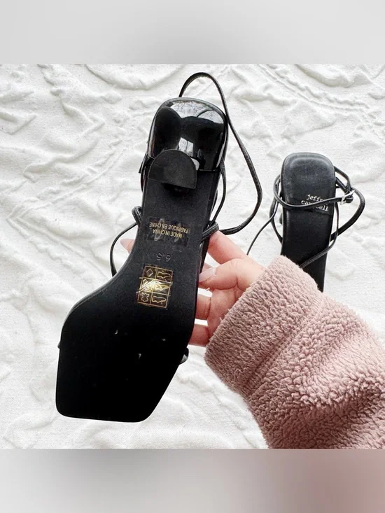 Jeffrey Campbell Fluxx Sandal Size 6.5 - Picture 8 of 8